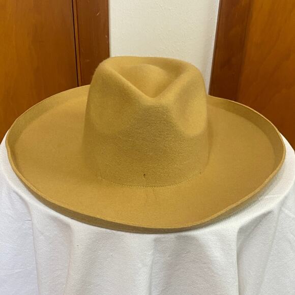 Universal Thread Classic Mustard Yellow Women's Hat 100% Wool Adjustable - Picture 1 of 6